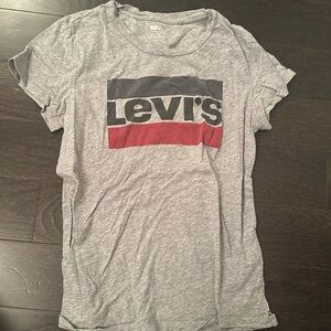 Levis t shirt